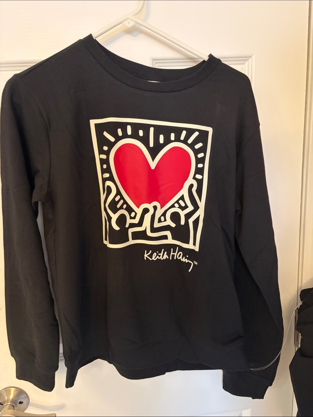 NWT. Two piece set Black Sweatshirt with Red Heart Graphic - Keith Haring